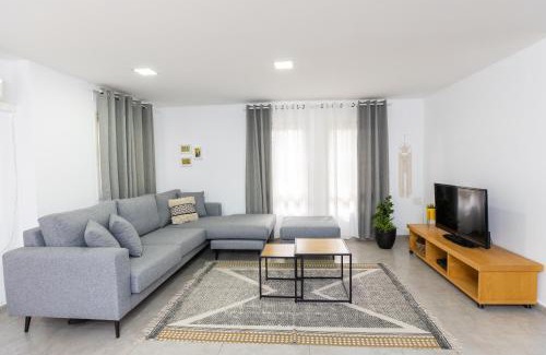 Ramot Naftali Cabin | אירוח פינת חן