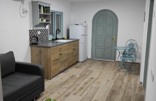 Katzrin Apartment | בית בלב הגולן