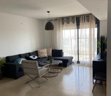 Beersheba Apartment | דירה מקסימה עם חדר ביטחון