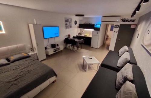 Eilat Apartment | דירות נופש וג'קוזי באילת - אילן vip