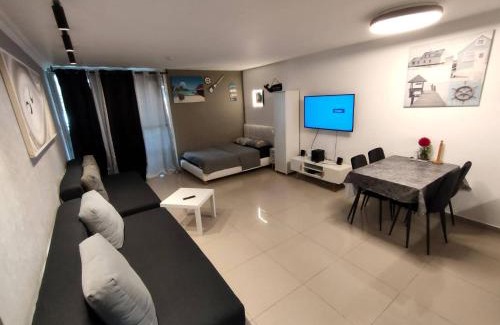 Eilat Apartment | דירות נופש וג'קוזי באילת - אילן vip