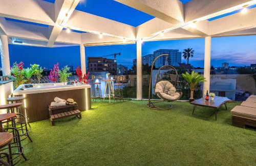 Jaffa Apartment | הפנטהאוז של תל אביב - דירות סטודיו מהממות ופנטהאוז משגע עם ג'קוזי פרטי