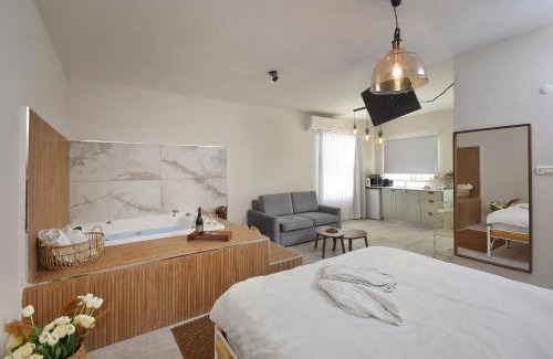 Safsufa Cabin | הקצה- The Edge