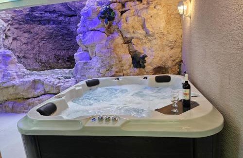 Kerem Ben Zimra Apartment | וילה לוזון - וילה מקסימה עם בריכה פרטית בכרם בן זמרה