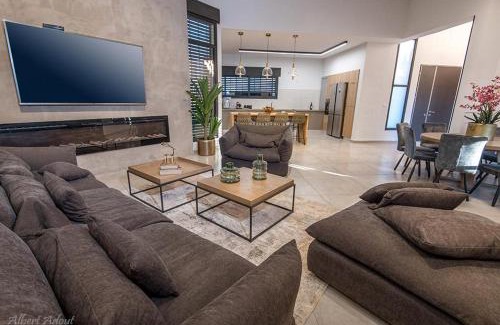 Kfar Hoshen Bed & Breakfast | וילת שלוות ענהאל