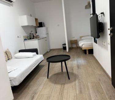 Qiryat Shemona Apartment | יחידת אירוח אור בזלת