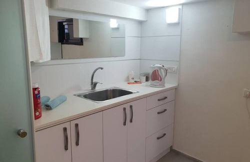Ramat Hasharon Apartment | יחידת דיור ברמת השרון