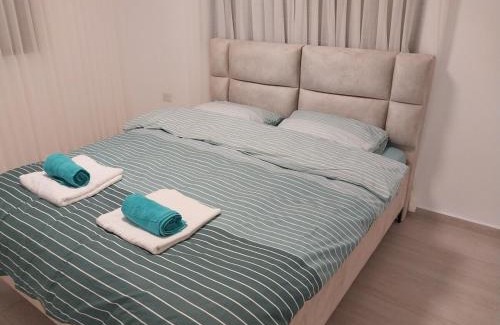 Ashkelon Apartment | נגיעה של שמש