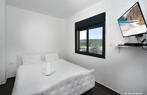 Ya'ara Villa | סוויטת אפנדי