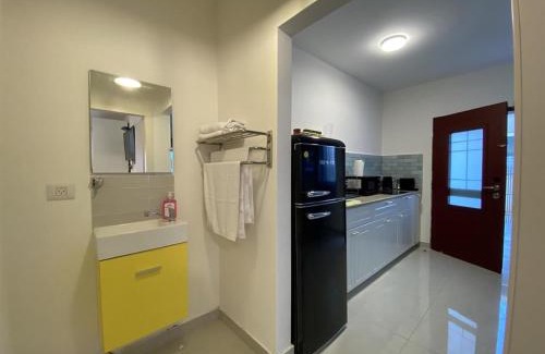 Neve Zohar Apartment | סויטות הר וים
