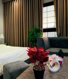Mizail Apartment | استديو فاخر وانيق بموقع مميز 2