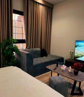 Mizail Apartment | استديو فاخر وانيق بموقع مميز 2