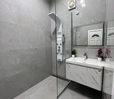 Madinat ash Shamal House | استراحة المَقِيظ