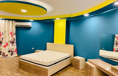 Ash-Shruq Apartment | استراحة شقه فندقيه مع البيسين للايجار اليومي
