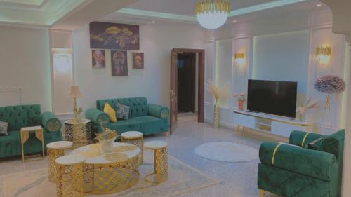 Al Malaz Villa | القمر