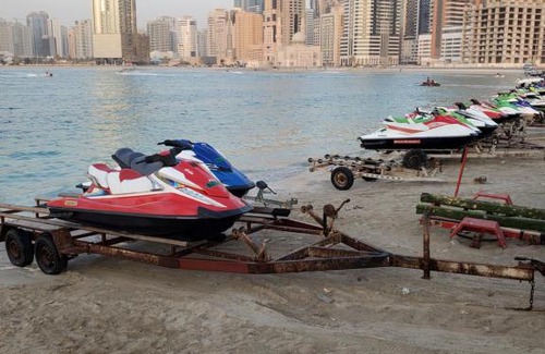 Sharjah Boat Rental | الممزر