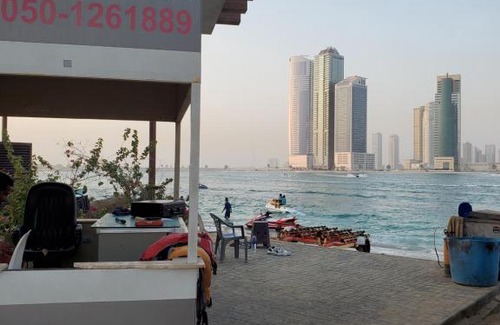 Sharjah Boat Rental | الممزر