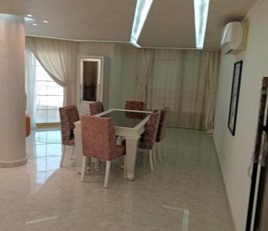 Ash-Sharq Apartment | برج زيزينيا