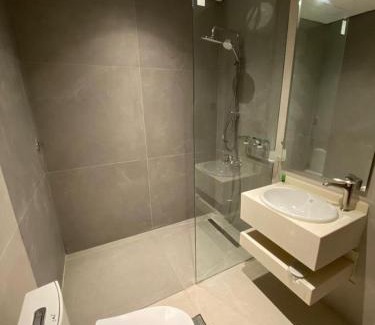 Jizan Apartment | رواق الضيافة للشقق المخدومة RWAQ Hotel