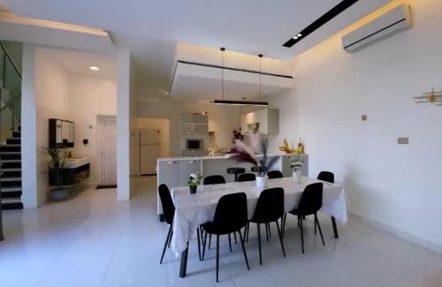Nizwa Ski Chalet | شالية ڤولانس - Volans Chalet VIP