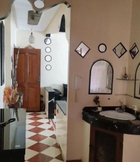 El Jadida Apartment | شقة للكراء اليومي للعائلات فقط وسط مدينة الجديدة تبعد 10 دقائق عن البحر