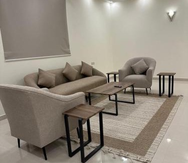 Unaizah Apartment | شقق فايا