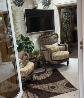 Irbid Apartment | شقه مفروشه مع حديقه اربد بجانب فندق فلامنجو ومدارس دار العلوم