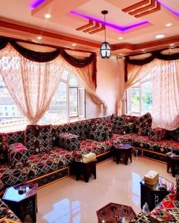 Najd al Jamā‘ī Hotel | فندق أكليل بارك