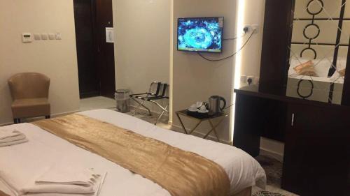 Kuday Hotel | فندق البيرق