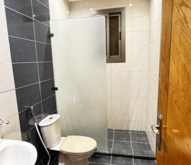 Al-Rawdah Apartment | لارين سويتس