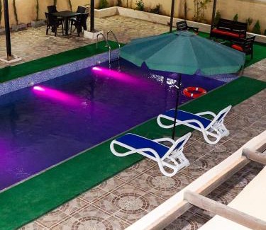 Sahab Ski Chalet | مزرعة ورد وريحان