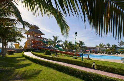 Salalah Resort | منتجع هوانا، صلالة , عمان