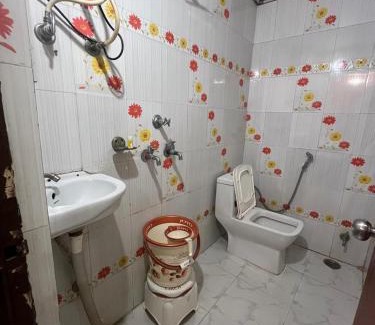 Haridwar House | द्वारकानाथ hotel