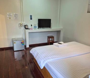 Samut Sakhon Cabin | กองทองรีสอร์ท