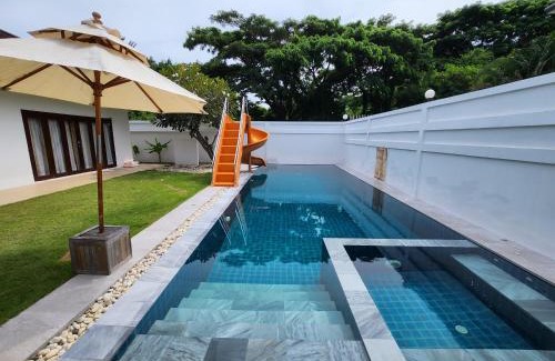 Nong Kae House | ทิวาพูลวิลล่า หัวหิน Thiva Pool Villa Hua Hin