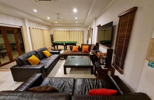 Nong Kae House | ทิวาพูลวิลล่า หัวหิน Thiva Pool Villa Hua Hin