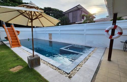 Nong Kae House | ทิวาพูลวิลล่า หัวหิน Thiva Pool Villa Hua Hin