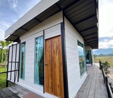 Na Yong House | นาน้าหมูฟาร์มสเตย์ NanamooFarmStay