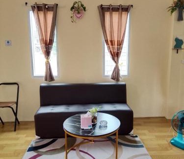 Nong Khai House | บ้านริมน้ำอุ่นรัก