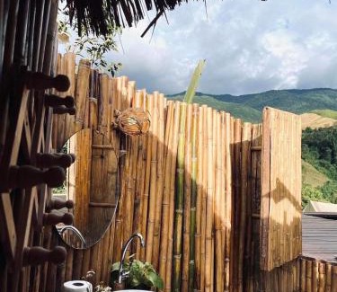 Bo Kluea Apartment | ป๊ะกั๋นแคมป์ปิ้งฮิลล์สะปัน