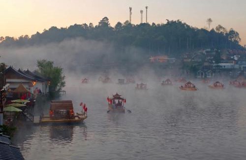 Mok Cham Pae House | ริมหมอก จาต๋ารักไทย