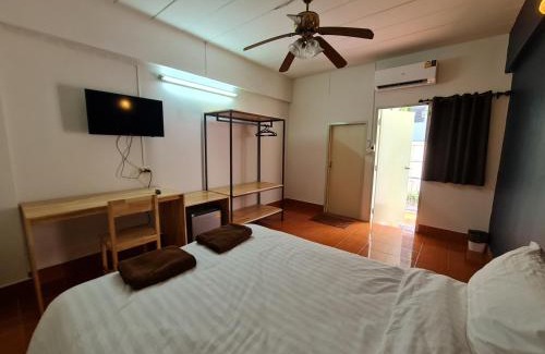 Khu Khot Apartment | ศิริภูมิอพาร์ทเม้น ลำลูกกา ซอย9