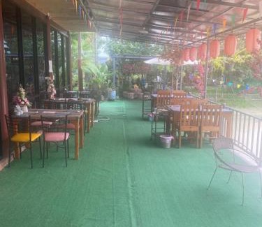 Ban Na Bed & Breakfast | สวรรค์บ้านนา คาเฟ่ ณ บ้านนา