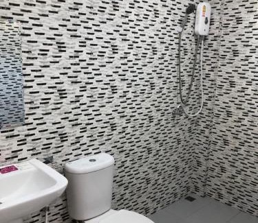 Cha-am Hotel | หน้าวังมฤคทายวันรีสอร์ท