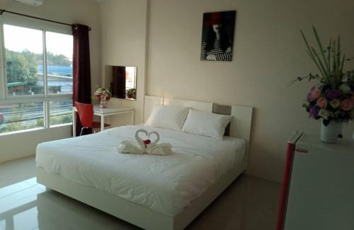Huai Kapi Hotel | เคทู เกสเฮาส์ (K2 Guesthouse)