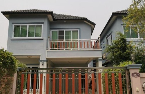Nong Phueng House | เชียงใหม่ บ้านสันติสุข