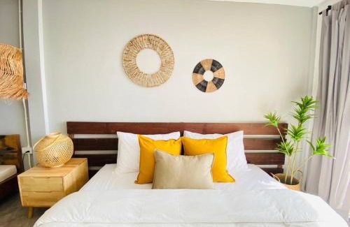 Koh Lan Hotel | เรือนตะวัน เกาะล้าน RueanTawan Kohlarn
