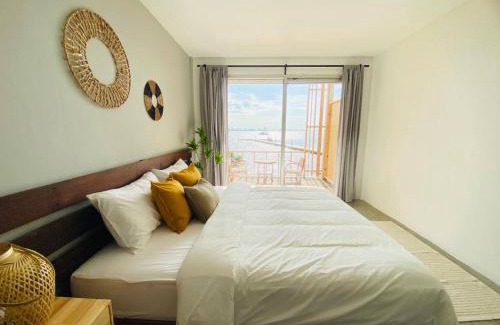 Koh Lan Hotel | เรือนตะวัน เกาะล้าน RueanTawan Kohlarn