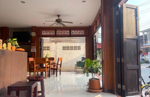 Chiang Khan House | เวลาและนาที Wella&Natee