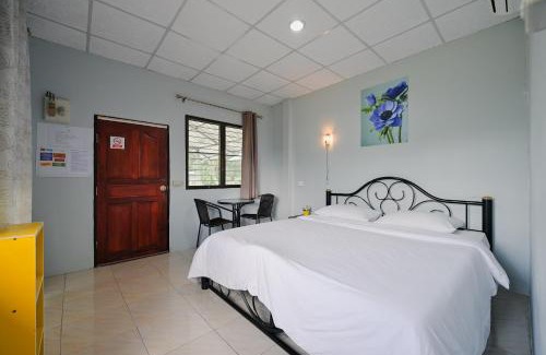 Mae Suai House | ไร่นภาดลรีสอร์ท